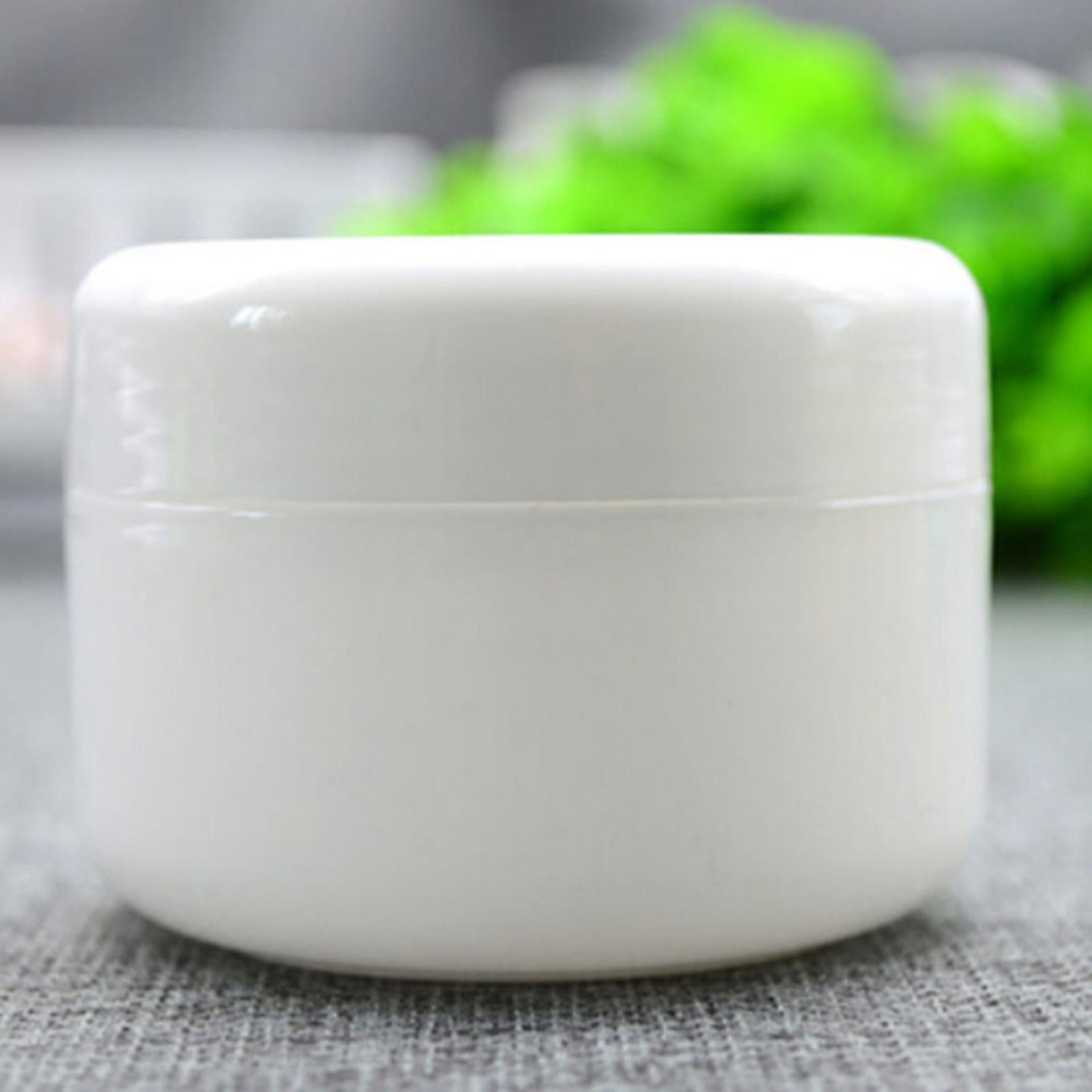 White cosmetic 100g jar